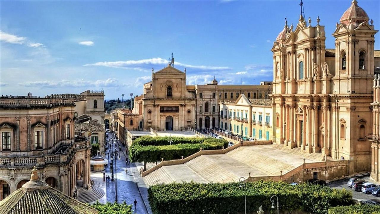 Вилла Casale Hibiscus Санта-Мария-дель-Фокалло Экстерьер фото